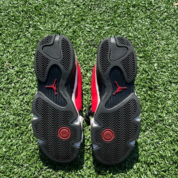 Air Jordan 14 Retro ‘Gym Red’
Size 5y
8/10 Condition No Box 
Buy Now $80 - Picture 6 of 6